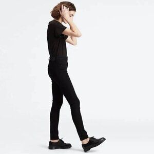 Levi's 721 High Rise Skinny Size 26 x 30 Black Stretch Jeans MSRP $90